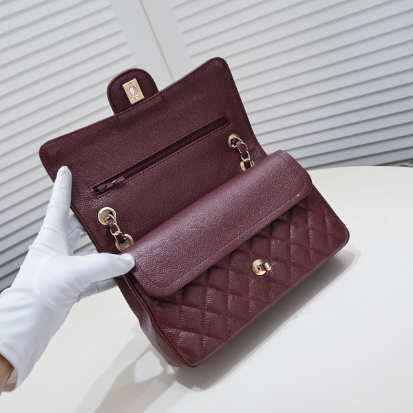 シャネルバッグ素材ディテール